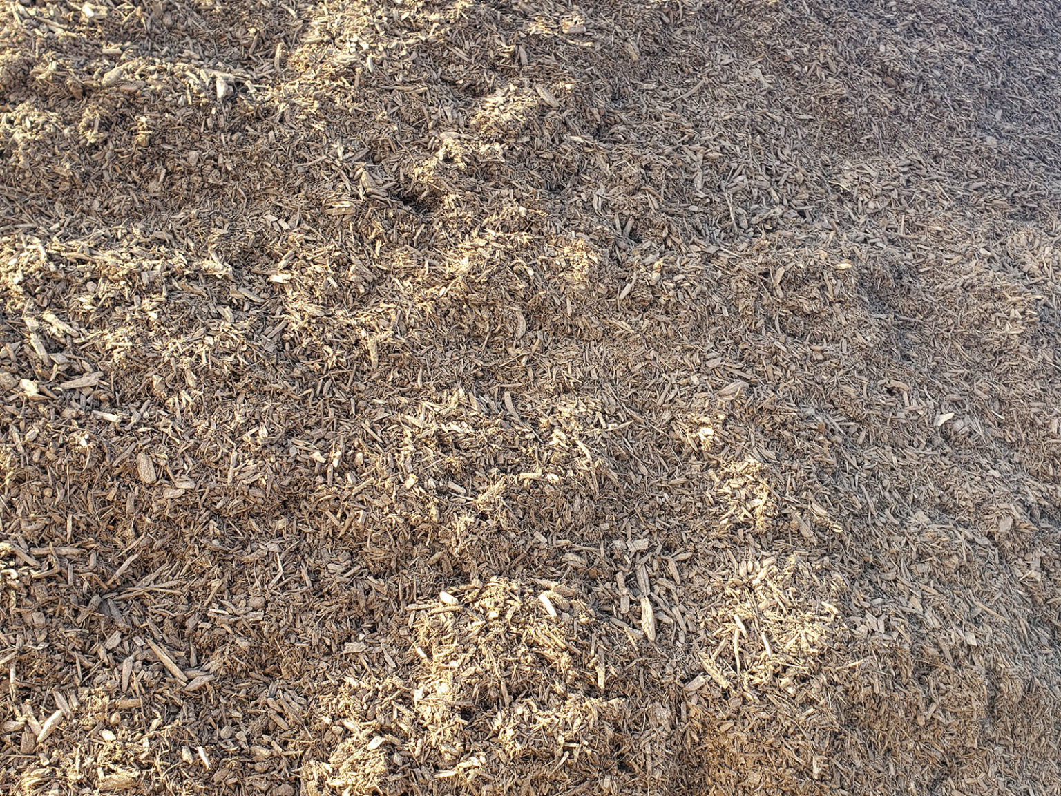 Double Ground Mulch ScenicView Maintenance Services